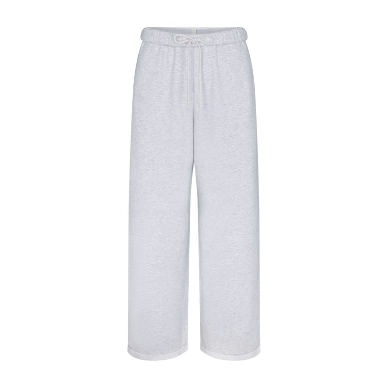 CLASSIC STRAIGHT LEG PANT