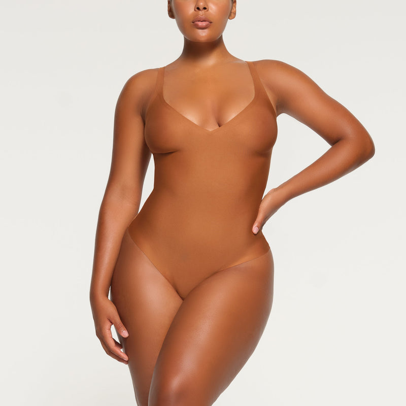 UNLINED PLUNGE THONG BODYSUIT